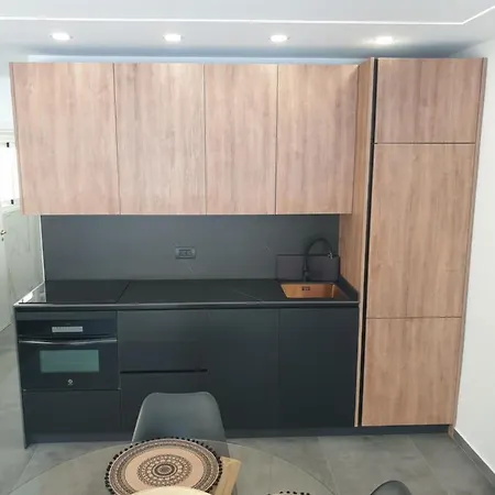 Mareverde F Apartment